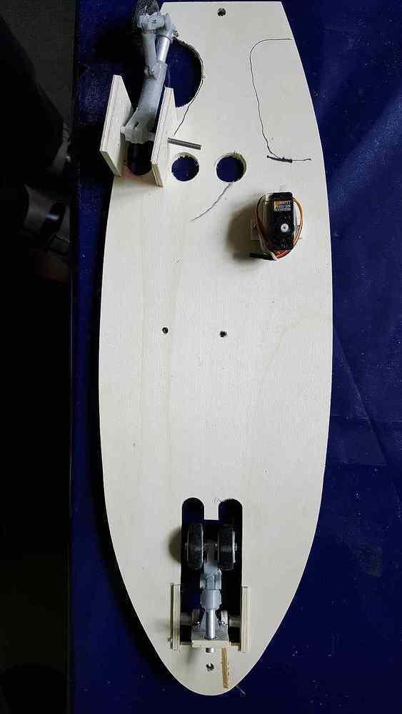 Bodenspant fuer Fahrwerk 02