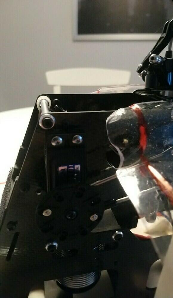 30 auch vorne ist das Chassis zu lang und zu hoch (30)