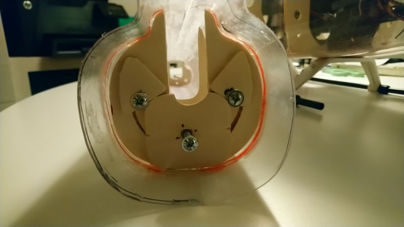 73 vorderer Spant im Heckrohr (Verbindungsspant) mit Schrauben - breite Köpfe sind wichtig (73)