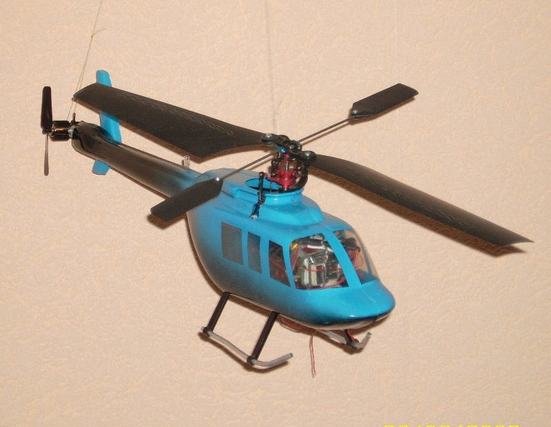 Hallo,
Ich habe neulich einen Rumpfbausatz bei euch erworben und sende euch nun die gewünschten Fotos und Infos.
Eco Piccolo mit Picco-Board plus
Motor: Brushless Hacker B20-36S, mit dem dazugehörigem Hacker Helisteller
Alu Freilauf mir Stahlwell...