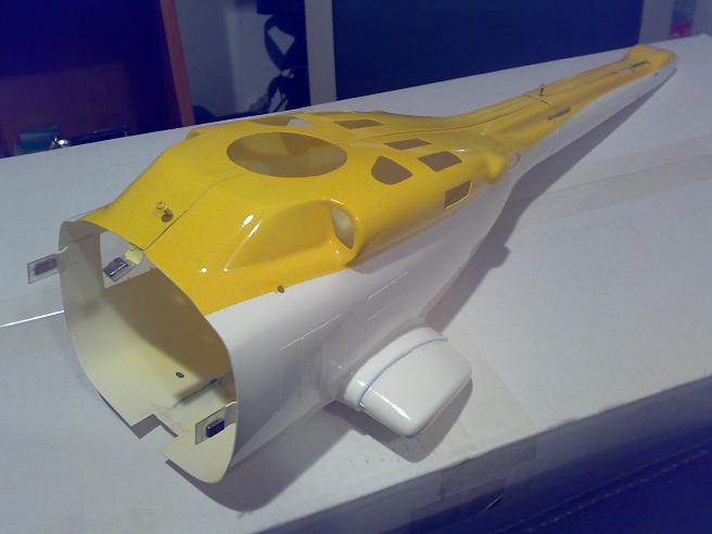 FALCON 3D BELL222 Fuse_1.JPG