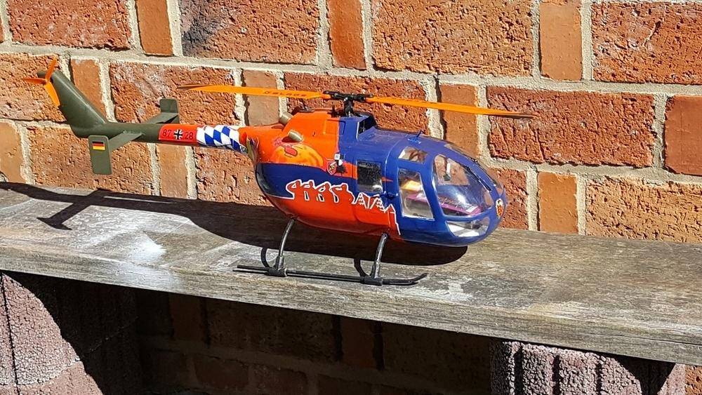 BO 105 fertig lackiert 10