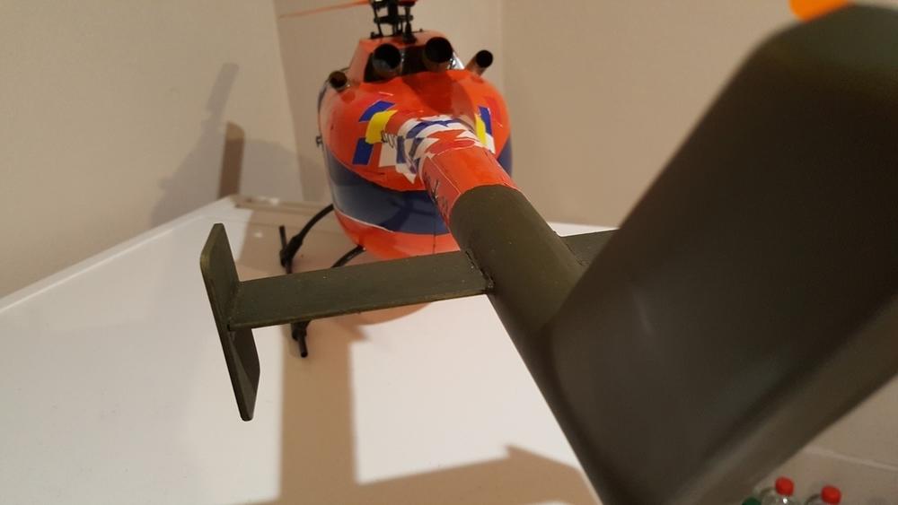 BO 105 fertig lackiert 3