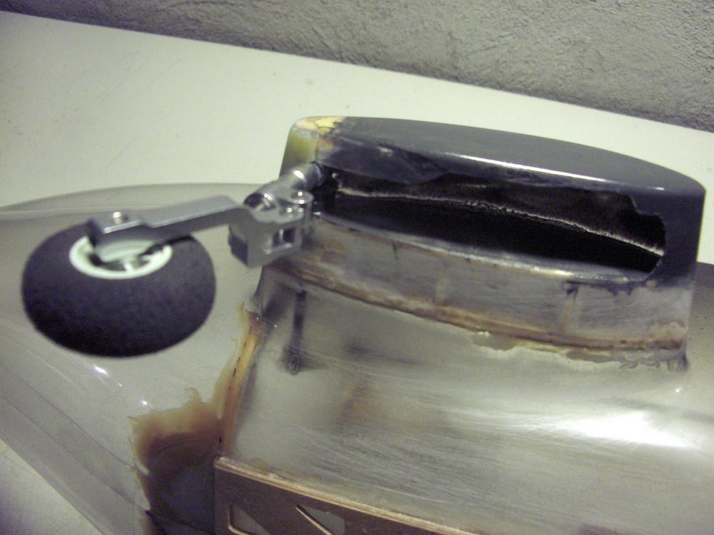 Fahrwerksbein hinten