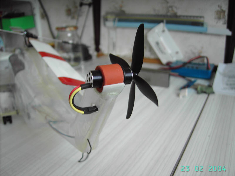 CH 53 025
Auf das Bild klicken für nähere Beschreibung Heckrotor