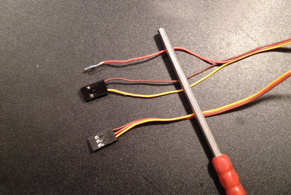 FOLGENDES DRINGEND BEACHTEN; SONST DROHT ZERSTÖRUNG DES CC3D