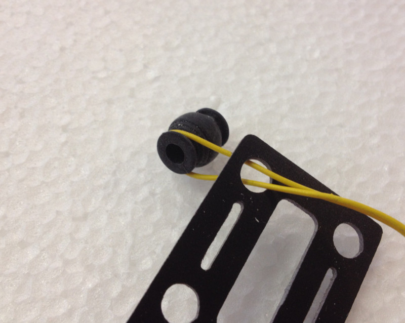 Montage der Gummis: ganz easy, wenn man den Trick kennt