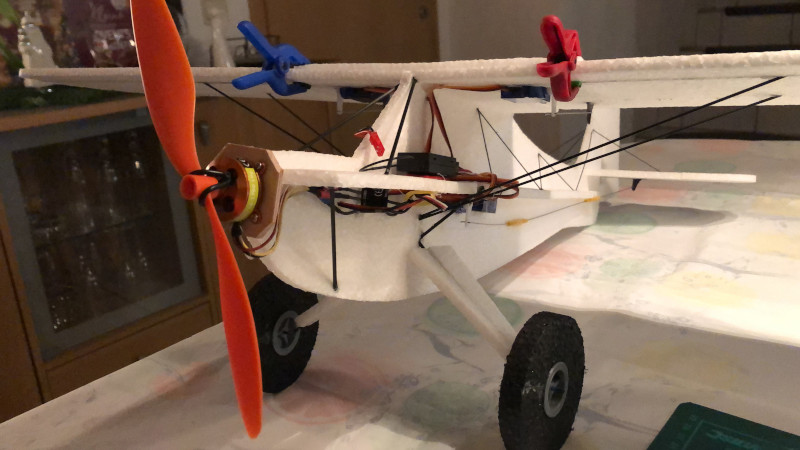 63E5FA26-DA3D-4A04-AFDA-094DA76F87E2