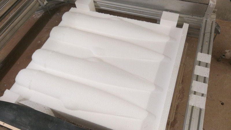 Rumpfe werden gefräst aus EPP