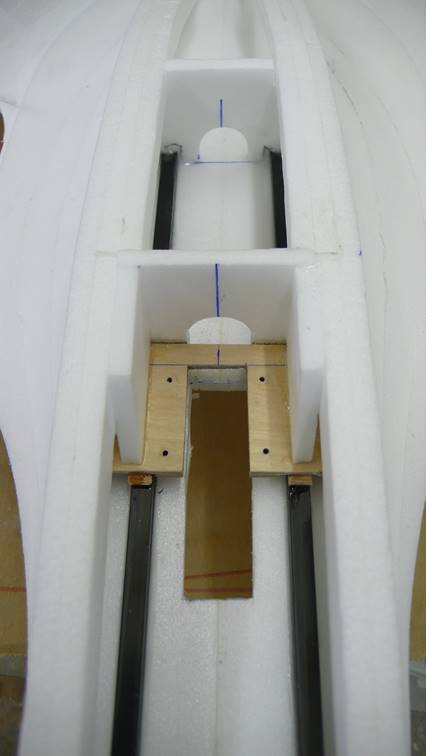 Verstärkung der Bugradaufnahme.