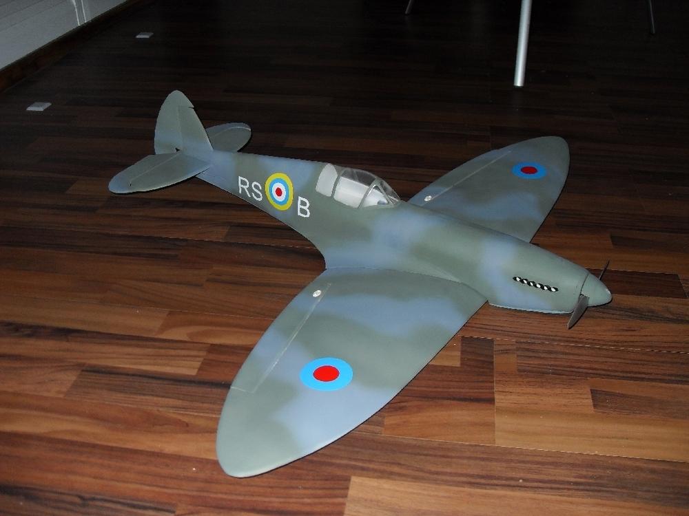 robert.boerstling@arcor.de