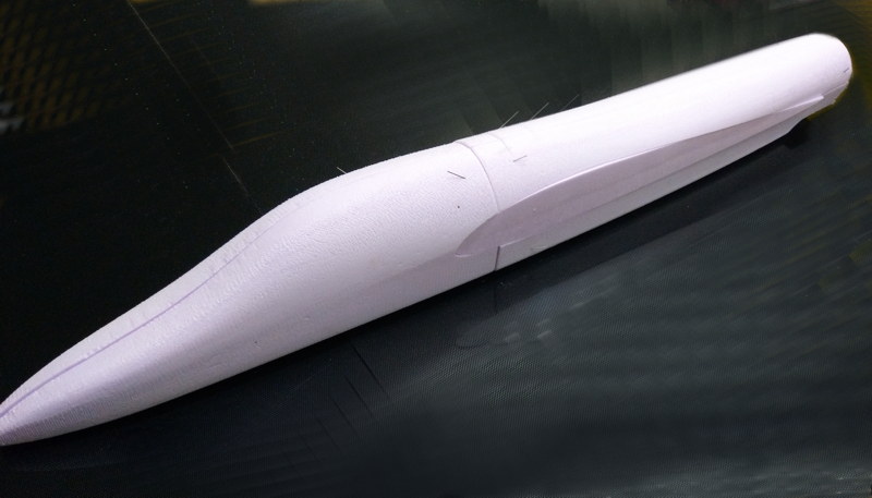 Profil in den Rumpf geschn ... weiter